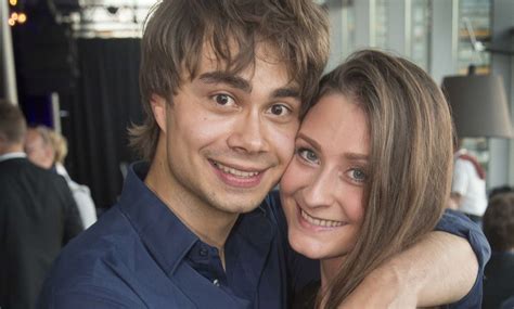 alexander rybak|alexander rybak girlfriend.